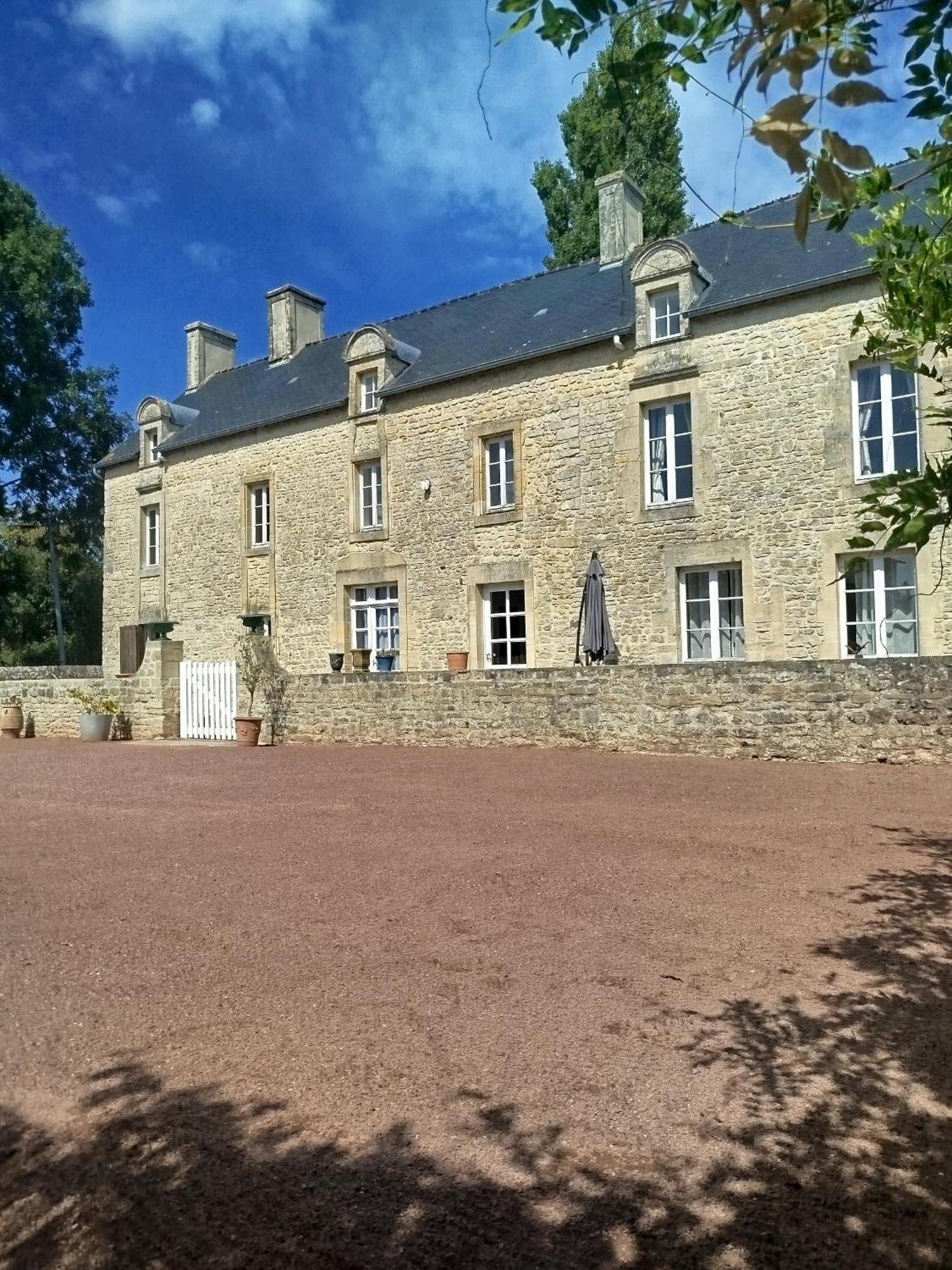 Tour-en-Bessin Maison De Charme מראה חיצוני תמונה